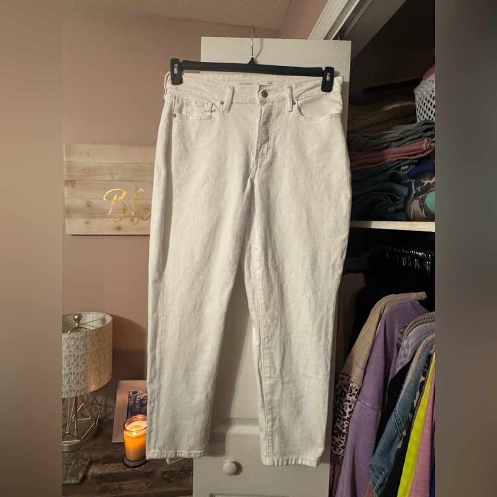 Old Navy White Straight-Leg Jeans